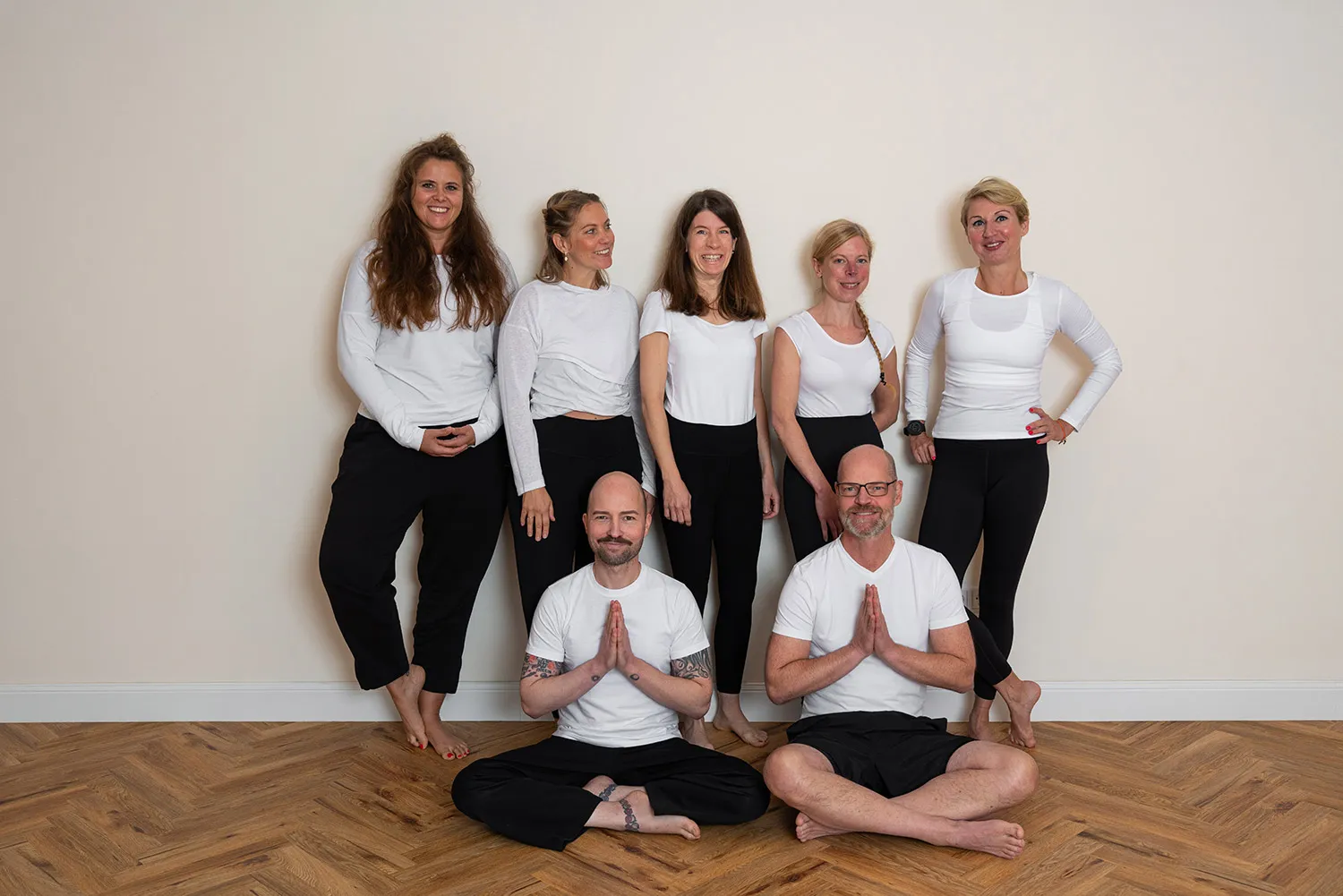 Fröhliche Momente bei Meine Yogaliebe